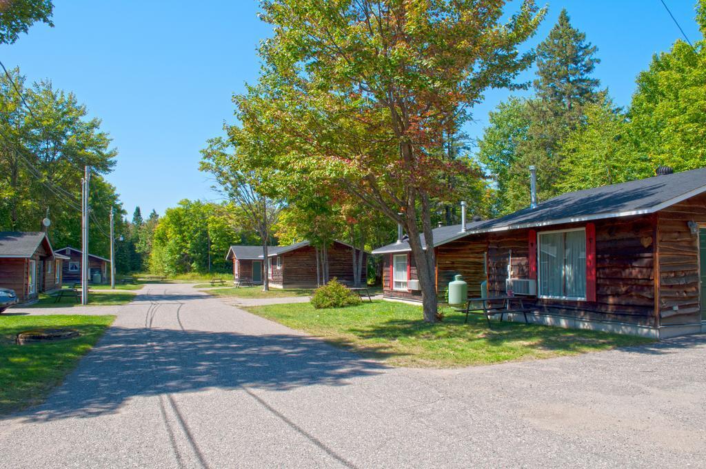 Glenview Cottages Sault Ste. Marie Eksteriør bilde